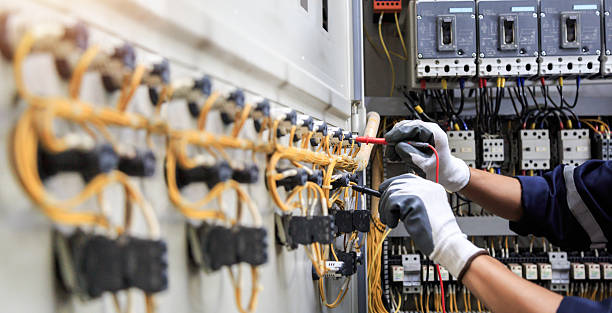 Professional Electrician technician working in Mackinac Island, MI